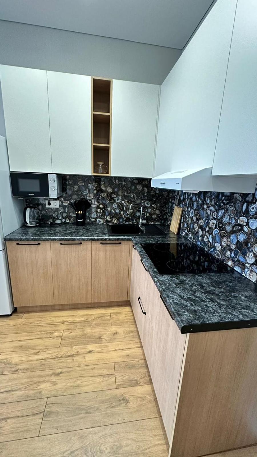 Новые Апартаменты Тандау Туран 34А Astana Luaran gambar